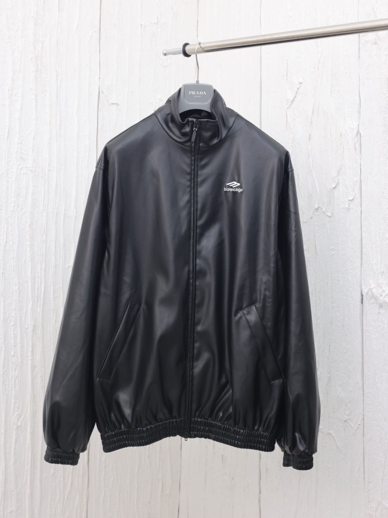 Ba*len*cia*ga coats
